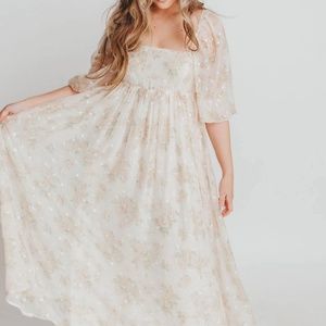 Light Floral Print Midi Baby Doll Dress in Cream